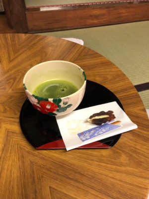 「抹茶」干し柿付